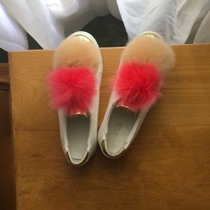 Fox Fur Pom Pom, white leather sneaker